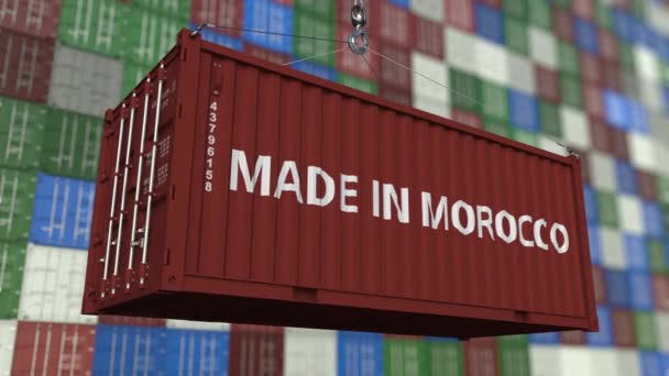 Het laden van container met gemaakt In Marokko bijschrift. Marokkaanse import of export gerelateerde loopbare animatie — Stockvideo