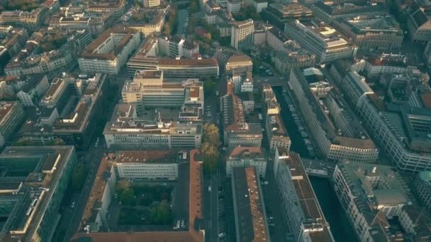 Flight over Zurich and the Limmat river in Switzerland — Stock Video