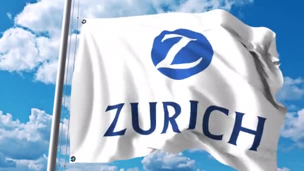Bandiera sventolante con il logo del gruppo assicurativo di Zurigo contro nuvole e cielo. Animazione editoriale 4K — Video Stock