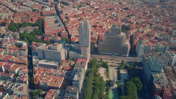 Вид с воздуха на знаменитую площадь Plaza de Espana в Мадриде, Испания — стоковое фото