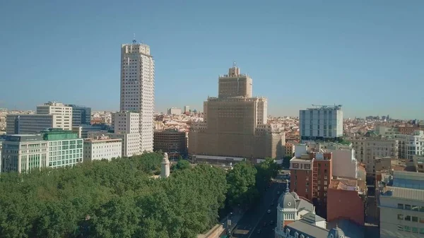 Antenn skott av Plaza de España torget i Madrid centrum, Spanien — Stockfoto