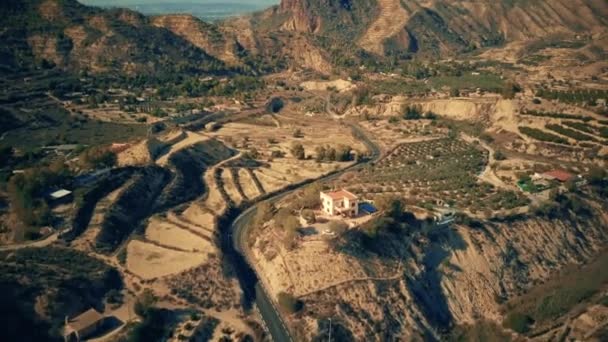 Vista aérea de caminos rurales y huertos en España — Vídeos de Stock
