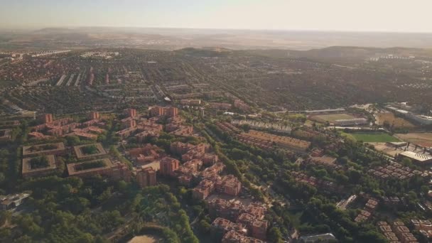 Vista aérea de Rivas-Vaciamadrid, ciudad de la Comunidad de Madrid, España — Vídeo de stock