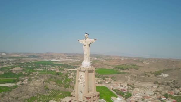 Murcia, Spanje - 24 September 2018. Standbeeld van Christus, luchtfoto — Stockvideo