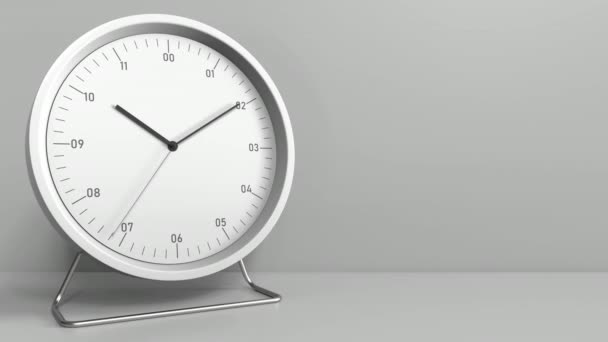 时钟面, 显示质量文本的时间。概念动画 — 图库视频影像
