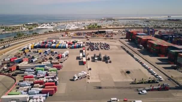 VALENCIA, SPAIN - OCTOBER 2, 2018. Aerial view of city seaport and marina — Stock Video