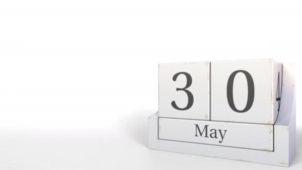 Calendário de blocos de madeira mostra 30 de maio data, animação 3D — Vídeo de Stock