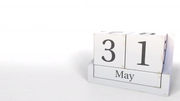 31 de mayo fecha en bloques de madera calendario. Animación 3D — Vídeo de stock