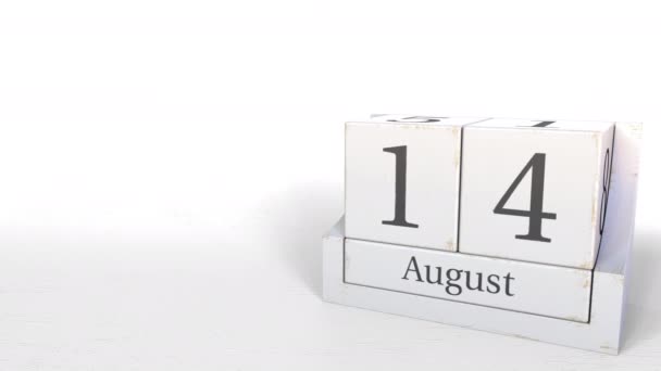 Wooden blocks calendar shows August 14 date, 3D animation — Stock Video