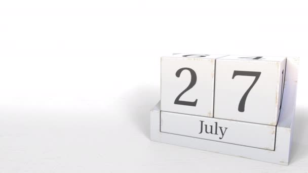 Wood cube calendar shows July 27 date, 3D animation — Stock Video