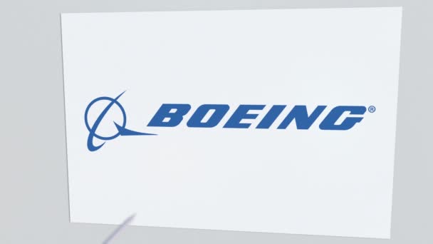 Boeing Firmenlogo wird von Bogenpfeil getroffen. Unternehmenskrise konzeptionelle redaktionelle Animation — Stockvideo