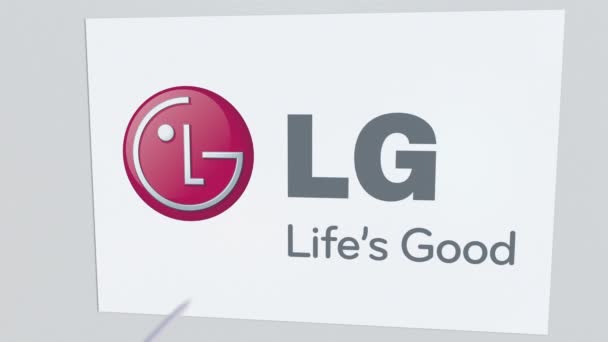 Lg 로고와 양궁 화살표 안타 플레이트입니다. 기업 문제 개념 편집 애니메이션 — 비디오