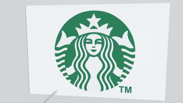 Tiro con l'arco freccia colpisce piatto con logo STARBUCKS. Problemi aziendali animazione editoriale concettuale — Video Stock