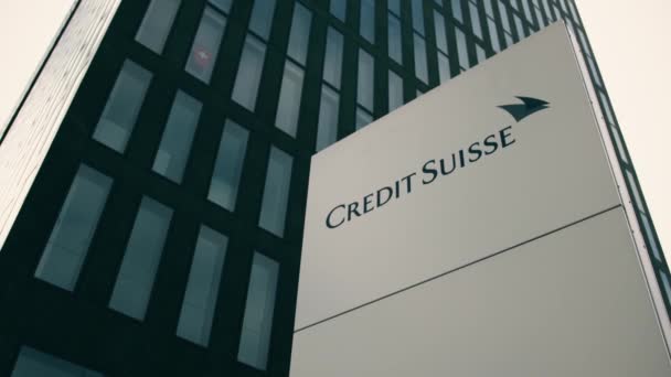 ZURICH, SVIZZERA - 15 DICEMBRE 2018. Edificio per uffici Credit Suisse — Video Stock