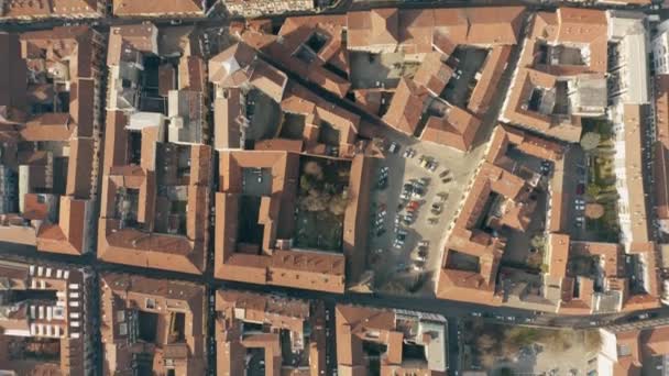 Aerial top down view of streets and tiled houses in Alessandria. Piedmont, Italy — Stock Video