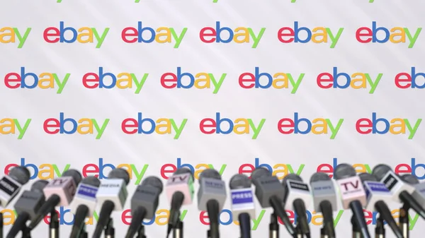 Conférence de presse de l'entreprise EBAY, mur de presse avec logo et micros, rendu 3D éditorial conceptuel — Photo