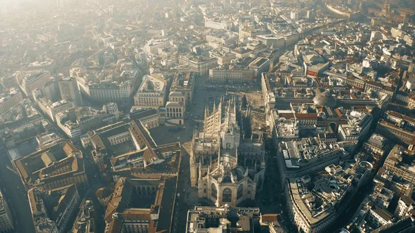 Vista aérea de la Catedral de Milán. Lombardía, Italia — Foto de Stock