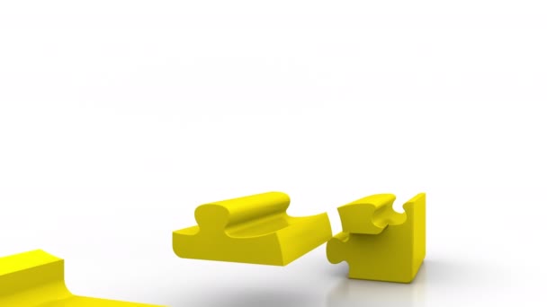 Construção de casa de quebra-cabeça com bandeira da Ucrânia. Emigração ucraniana, construção ou animação conceitual do mercado imobiliário — Vídeo de Stock