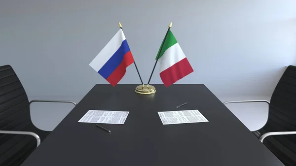 Прапори Росії і Італії та документи на столі. Переговорів і підписання міжнародного договору. Концептуальна 3d-рендерінг — стокове фото