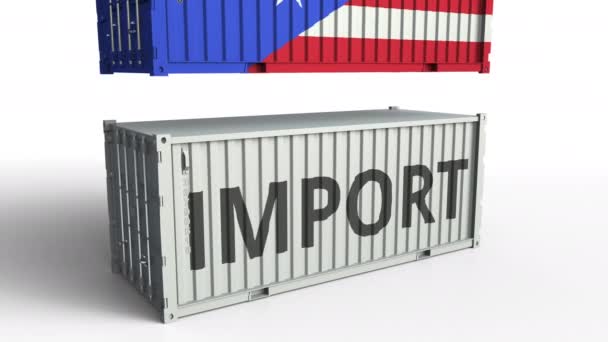 Container med flagga av Puerto Rico bryta container med import text. Konceptuell 3D-animering — Stockvideo