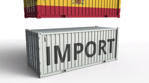 Грузовой контейнер с флагом Испании разрывает контейнер с IMPORT текстом. Концептуальная 3D анимация — стоковое видео