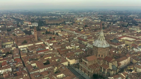 Aerial view of Duomo di Pavia cathedral within the cityscape of Pavia. Italy — Stock Photo, Image