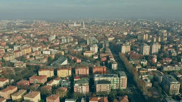 モデナの中心地の空撮。イタリア、エミリア = ロマーニャ州地域 — ストック写真