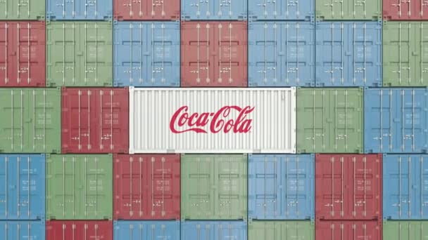 Logotipo corporativo da Coca-Cola num contentor. Animação editorial — Vídeo de Stock