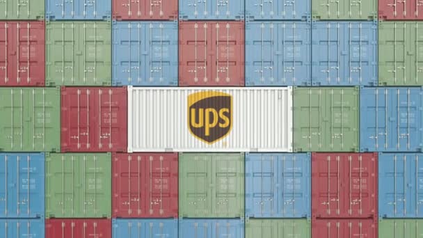 Recipiente com logotipo corporativo UPS. Animação 3D editorial — Vídeo de Stock