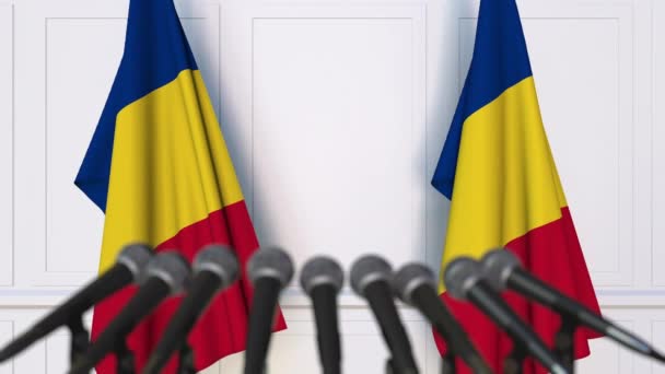 Ρουμανική επίσημη συνέντευξη τύπου με σημαίες της Ρουμανίας. 3D animation — Αρχείο Βίντεο