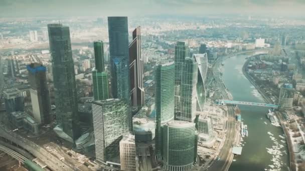 Moskva, Ryssland - 23 mars 2019. Flygfoto över skyskraporna i Moscow International Business Center Mibc — Stockvideo