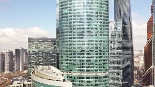 Moskva, Ryssland-23 mars, 2019. Flygbild av kontors sky skrapa av Moscow International Business Center — Stockvideo