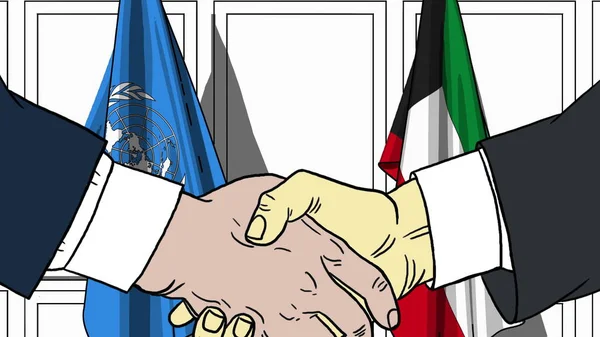 Empresários ou políticos apertam as mãos contra bandeiras das Nações Unidas e do Kuwait. Ilustrações editoriais relacionadas com reuniões oficiais ou cooperação — Fotografia de Stock