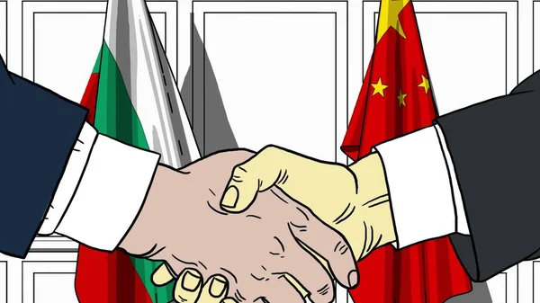 Empresários ou políticos apertam as mãos contra bandeiras da Bulgária e da China. Reunião oficial ou ilustração de desenhos animados relacionados com a cooperação — Fotografia de Stock