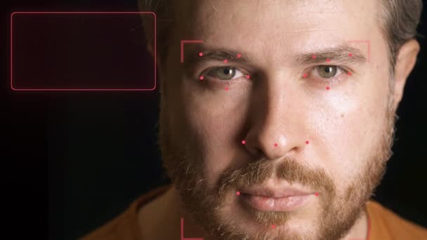Számítógépes rendszer ellenőrzi Mans arc és vidám azonosítani személy. Hozzáférés megtagadva — Stock videók