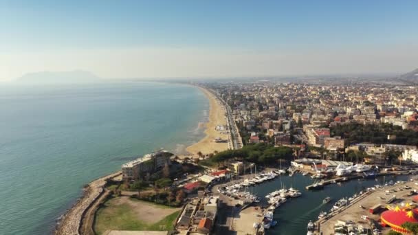 Fotografia aérea da cidade de Terracina. Itália — Vídeo de Stock