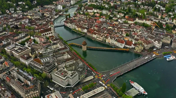 Légifotó a Kapellbrucke vagy a Kápolna híd városképén Luzern, Svájc — Stock Fotó