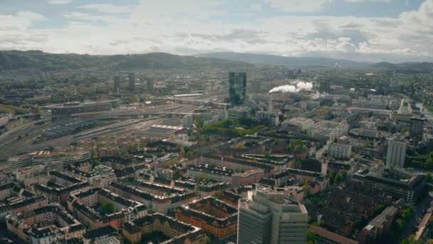 Foto aérea del distrito de Industriequartier en Zurich, Suiza — Vídeos de Stock