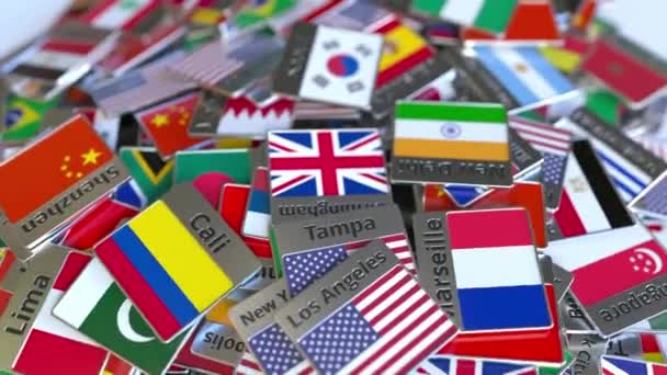 Souvenir-Magnet oder Abzeichen mit seoul Text und Nationalflagge zwischen verschiedenen. Reisen nach Südkorea konzeptionelle Intro-Animation — Stockvideo