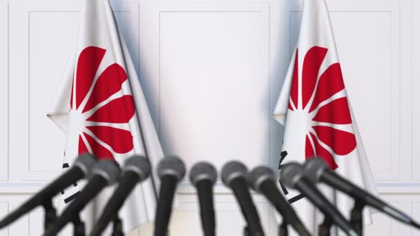 Banderas con el logotipo de Huawei en conferencia de prensa. Editorial conceptual Animación 3D — Vídeos de Stock