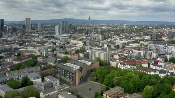 Frankfurt am Main Cityscape, utsikt från luften — Stockvideo