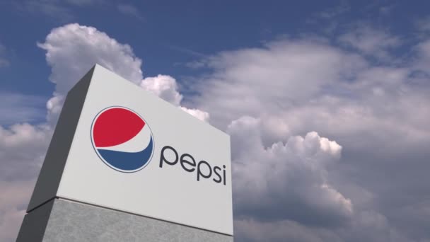 Логотип PEPSI на фоне неба, редакционная анимация — стоковое видео