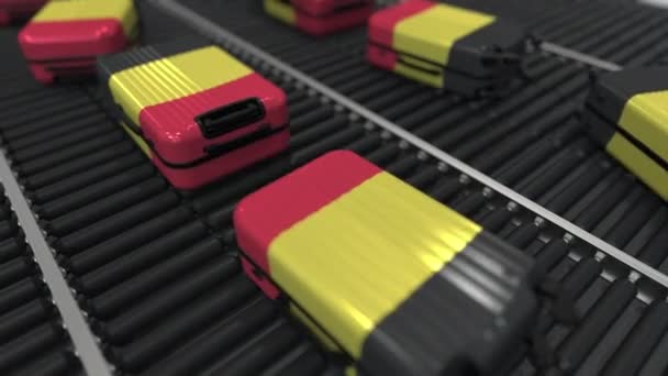 Muitas malas de viagem com bandeira da Bélgica. Turismo belga animação conceitual — Vídeo de Stock