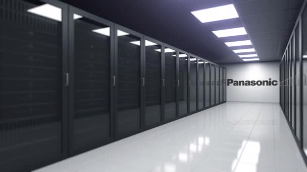 Logotipo de PANASONIC en la pared de una sala de servidores, animación editorial 3D — Vídeos de Stock
