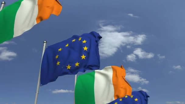 爱尔兰和欧盟的旗帜在国际会议上，可循环的3D动画 — 图库视频影像