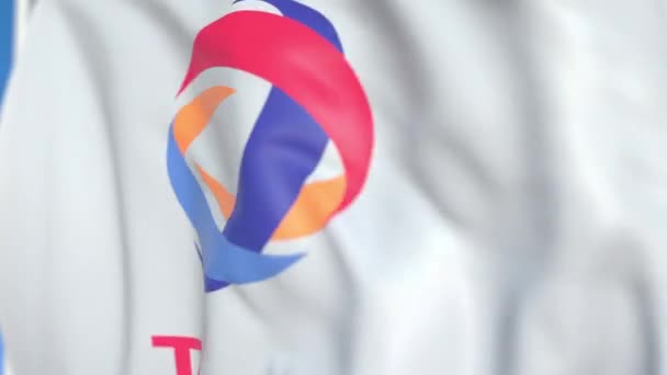 Κυματιστης σημαίας με λογότυπο Total Α.Ε., κοντινό. Συντακτικό loopable 3D κινούμενα σχέδια — Αρχείο Βίντεο