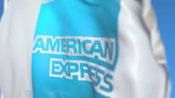 เคลื่อนธงด้วยโลโก้ American Express ใกล้ๆ การบรรณาธิการ 3D — ภาพถ่ายสต็อก