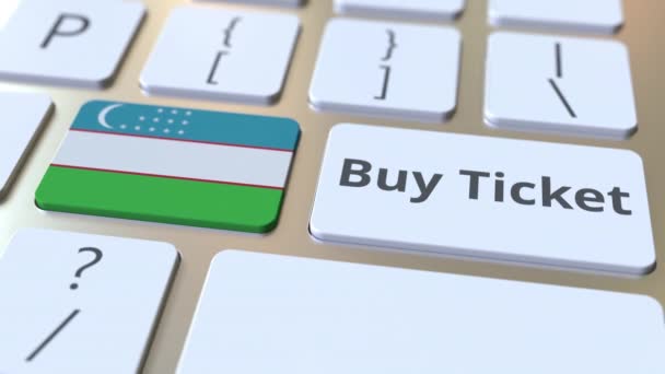 ACHETER DES BILLETS texte et drapeau de l'Ouzbékistan sur les boutons du clavier de l'ordinateur. Animation 3D conceptuelle liée au voyage — Video