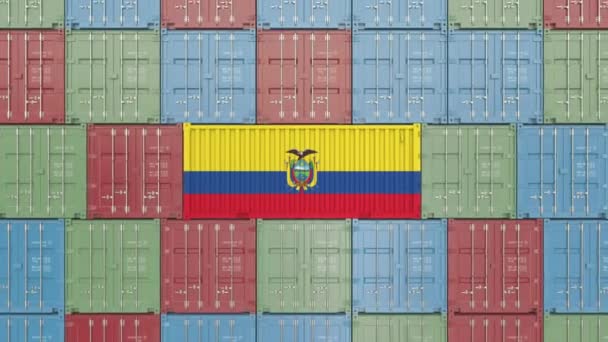 Container met vlag van Ecuador. Ecuadoraanse goederen gerelateerde conceptuele 3D-animatie — Stockvideo