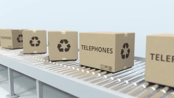 Kartons mit Telefonen auf Rollenbahnen. Schlupflöcher 3D-Animation — Stockvideo